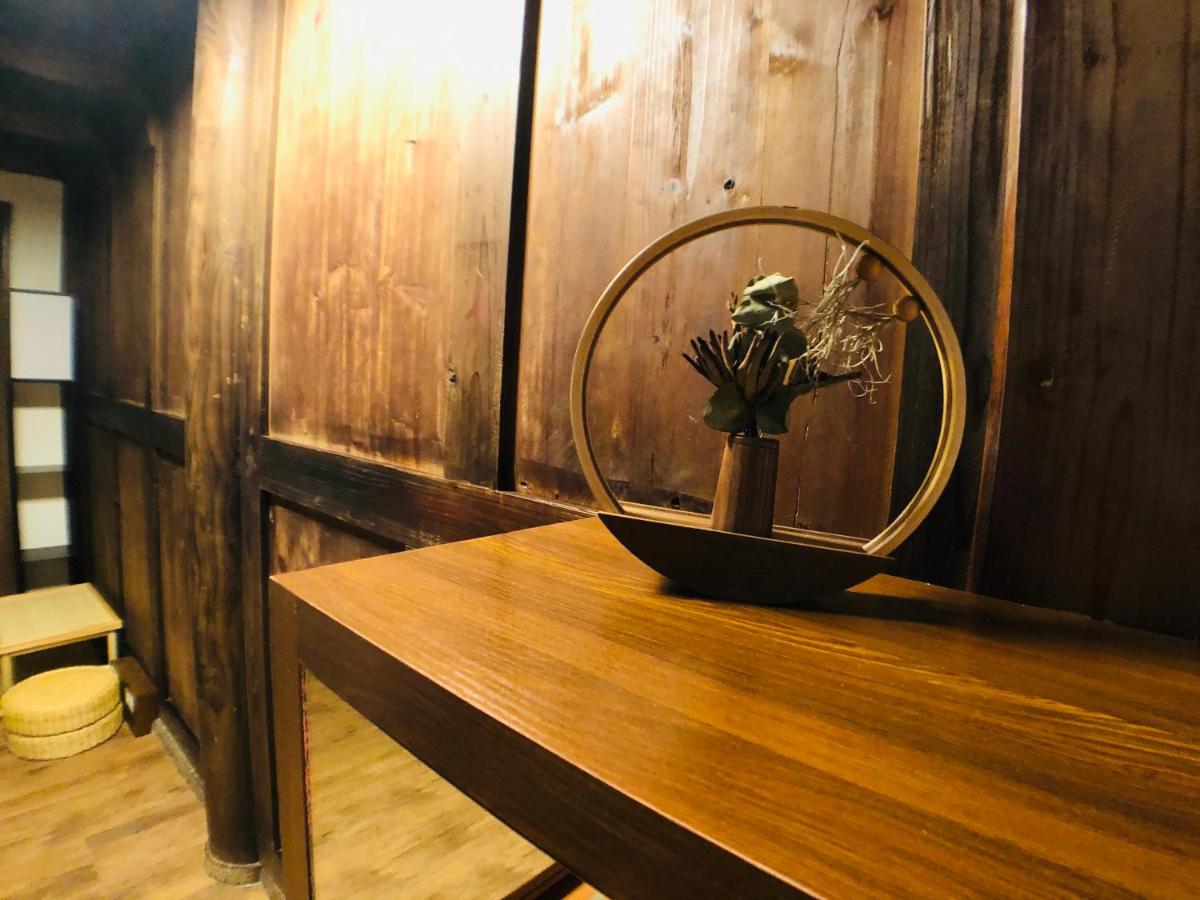 新龍頭古厝本館 Shin Long Tou B&B - B&B