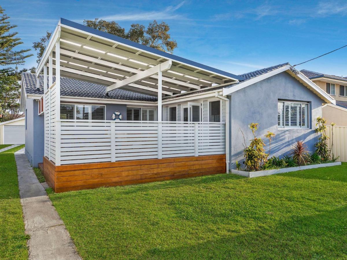 B&B Long Jetty - Blue Summer House - Bed and Breakfast Long Jetty