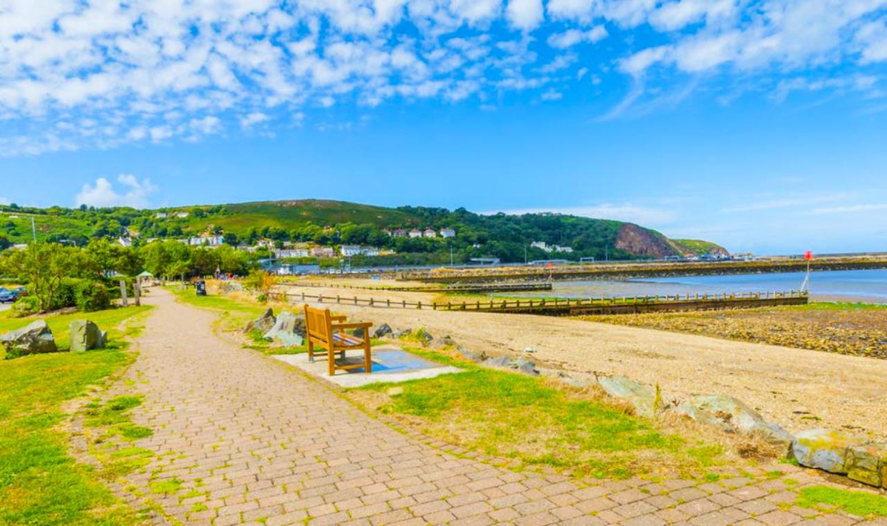 Staycation at Pine Cottage, a newly refurbished holiday cottage - B&B Goodwick