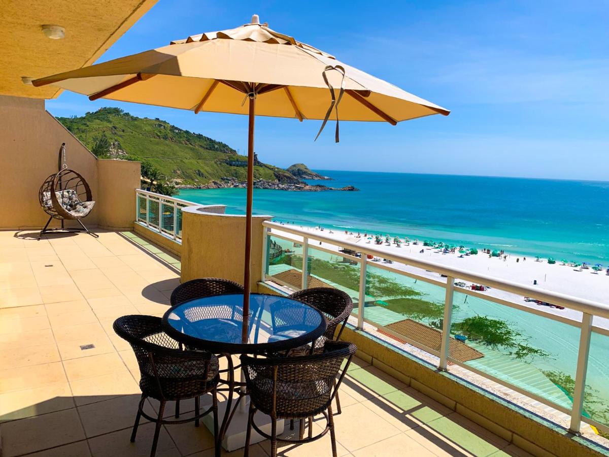 Luxuosa Cobertura com piscina vista mar Praia Grande - B&B