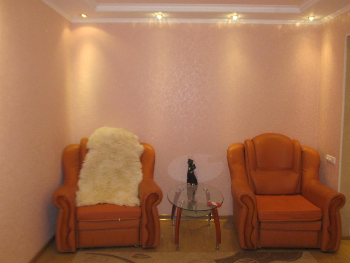 Tiraspol Apartments 1 room - Bed and Breakfast
