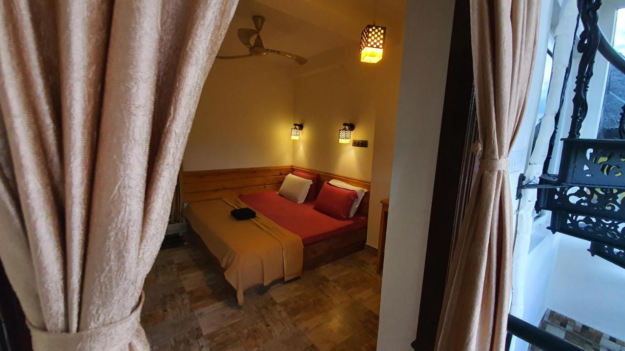 B&B Mamallapuram - Little Island (Beach Cafe & Guest House) - Bed and Breakfast Mamallapuram