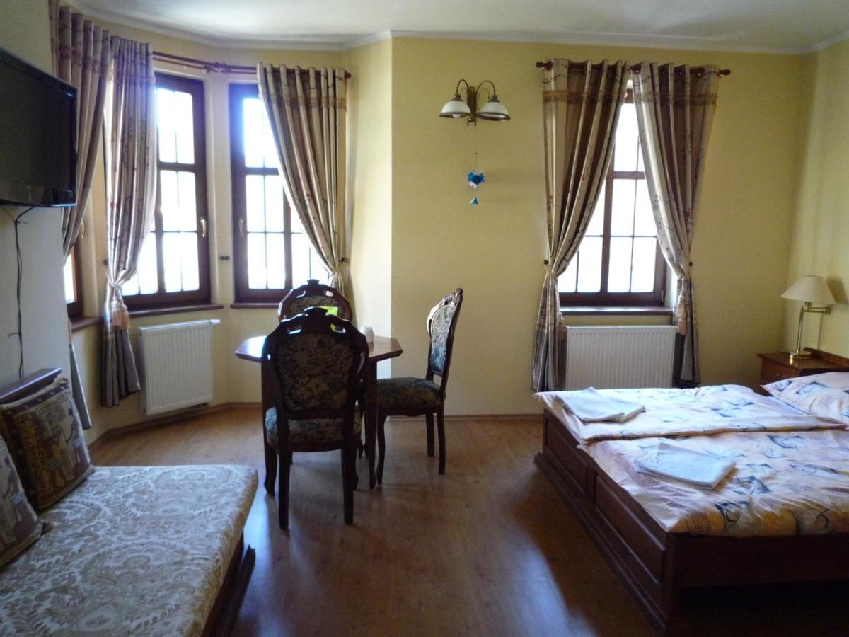 Premium Quadruple Room