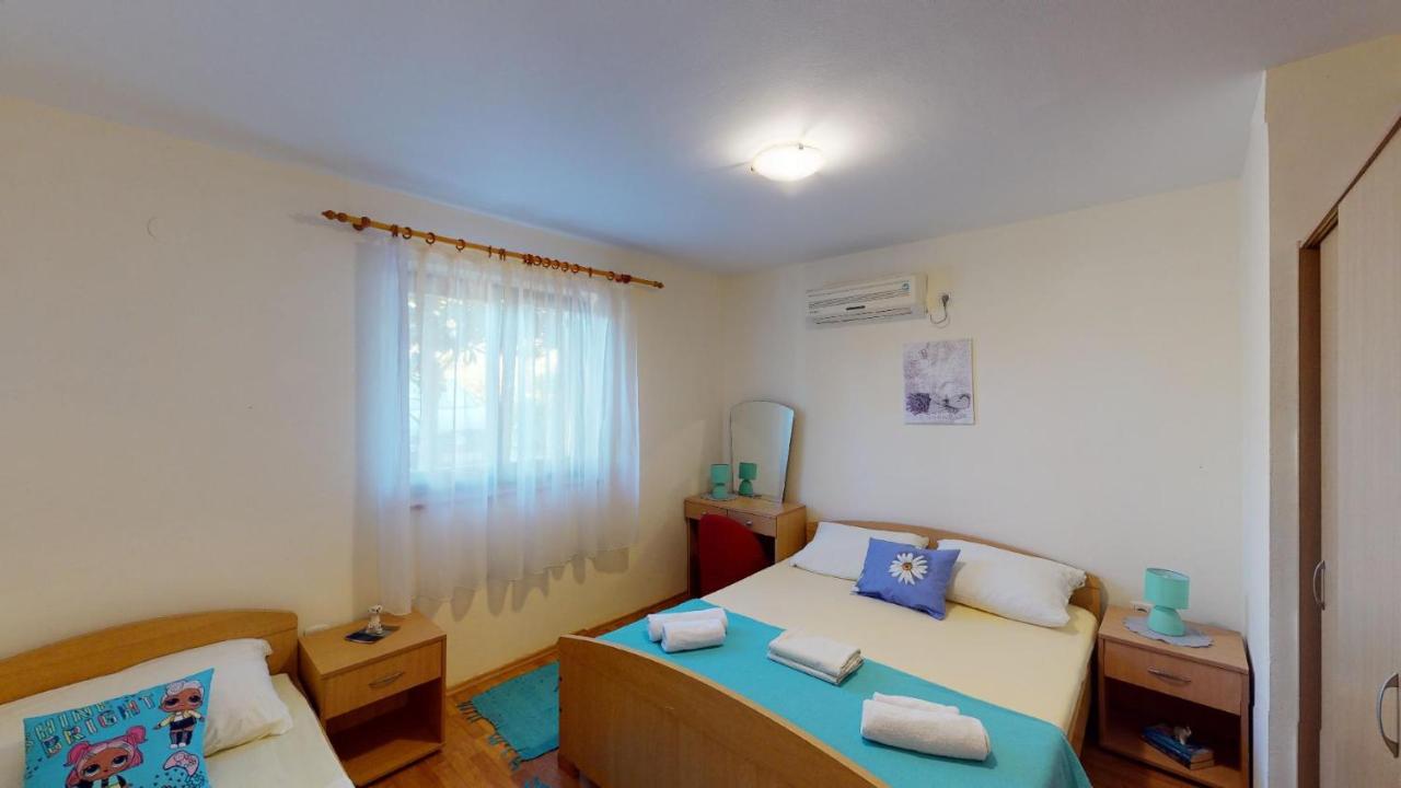 Comfort One-Bedroom Apartment with Balcony