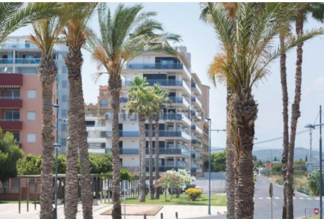 Aguamarina Peñiscola, apartamento primera línea, parking y piscina - Chambres d'hôtes Peñíscola