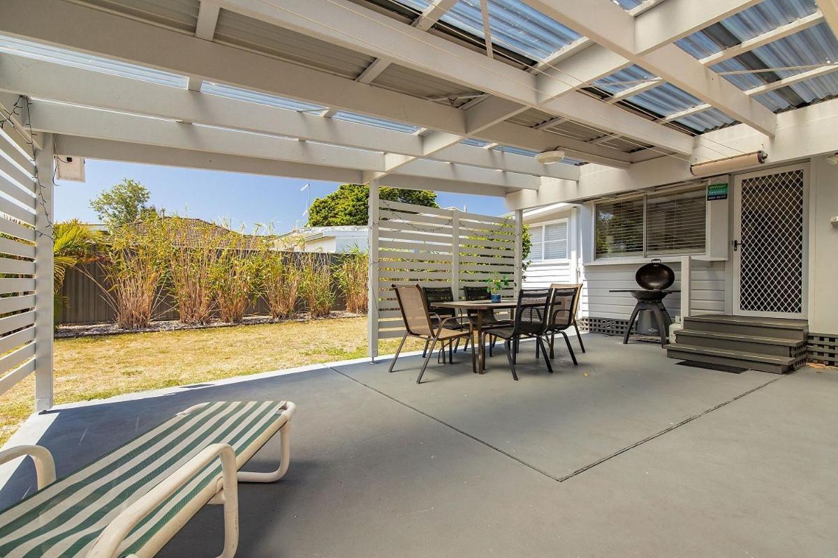 Douglas Avenue 5 - B&B Forster