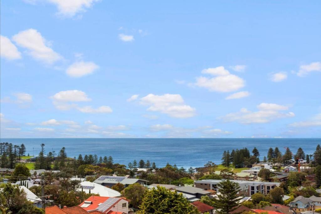 Brand new house, amazing views, walk to the beach! - B&B Kiama
