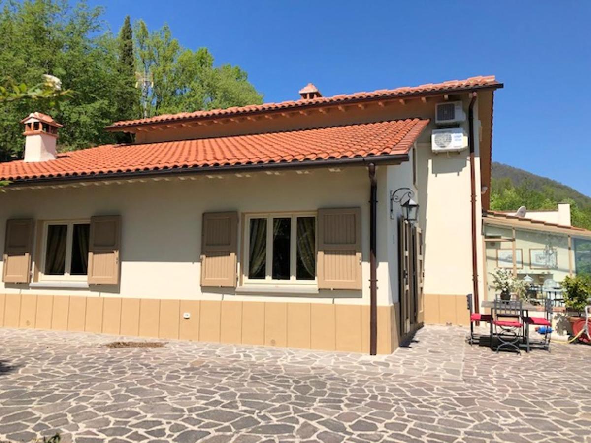 Cosy House in Gattaia with Shared Pool - Chambres d’hôtes