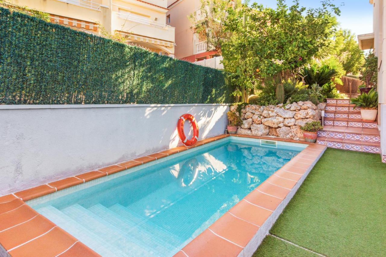 B&B Torredembarra - 4 bedrooms villa at Torredembarra 160 m away from the beach with sea view private pool and enclosed garden - Bed and Breakfast Torredembarra