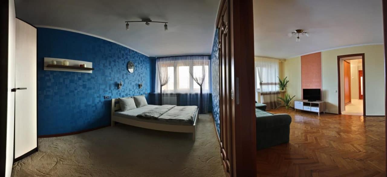 Babylon Apartments On Maidan - Ferienwohnung Riwne