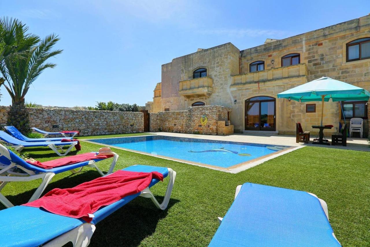 B&B Xagħra - Villa Savona 3 Bedroom Villa with private pool - Bed and Breakfast Xagħra