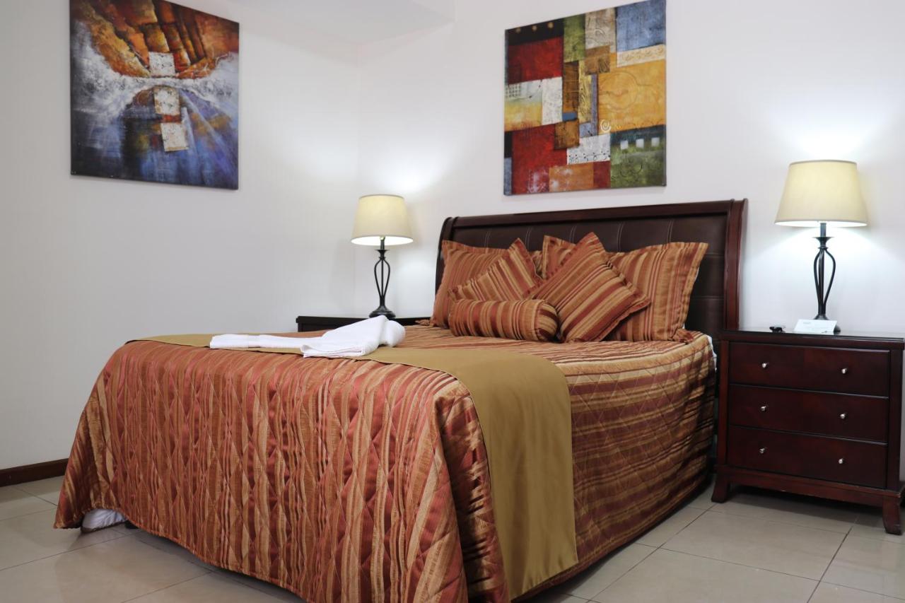 B&B Guatemala City - Suites Jardín Imperial - Bed and Breakfast Guatemala City