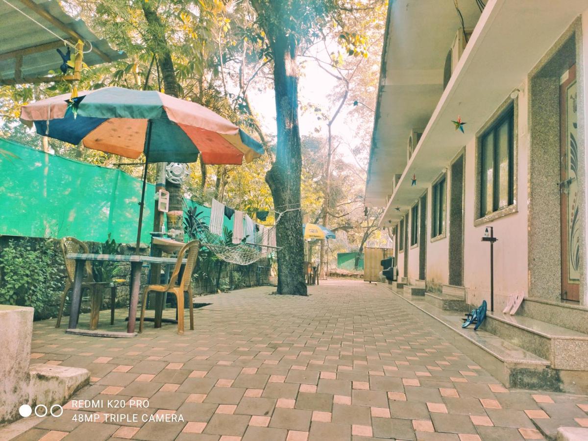 Chandraprabha Nyahari Niwas - B&B Mālvan