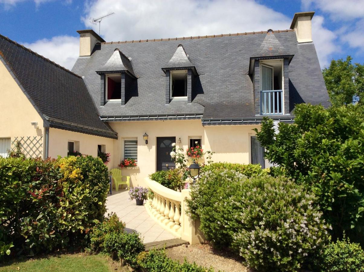 Maison confortable à Trégomeur avec jardin privé - B&B