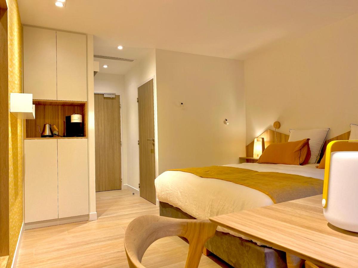 Chambre de Luxe Double ou Lits Jumeaux avec Baignoire Spa