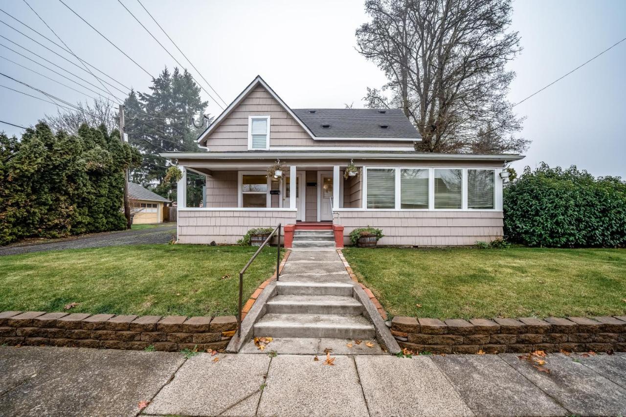 The Craftsman House - B&B