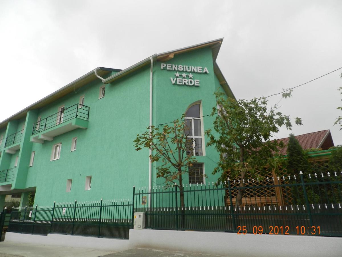 Pensiunea Verde - B&B