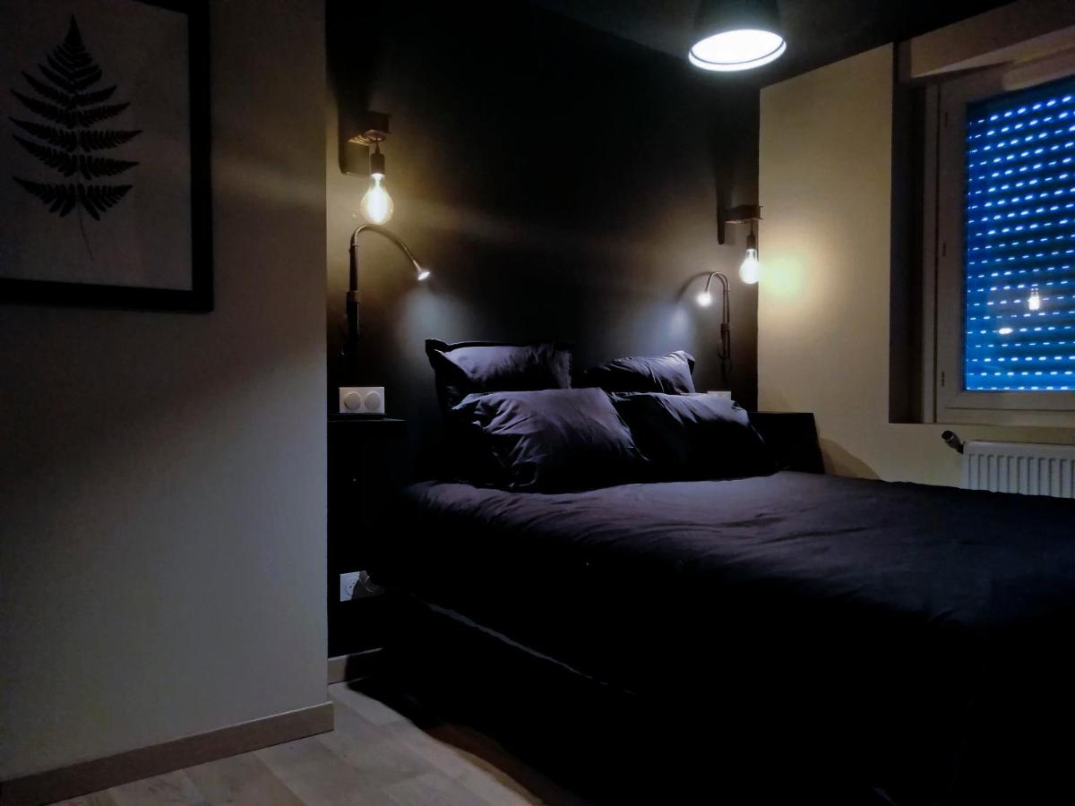 Maison avec garage, terrasse, l'Herboristerie - B&B Béthune