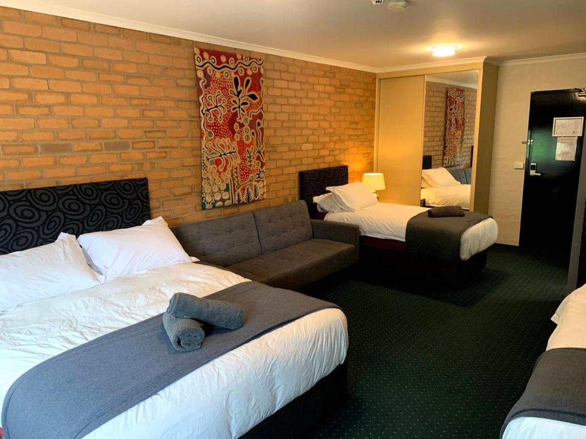 Queen Suite