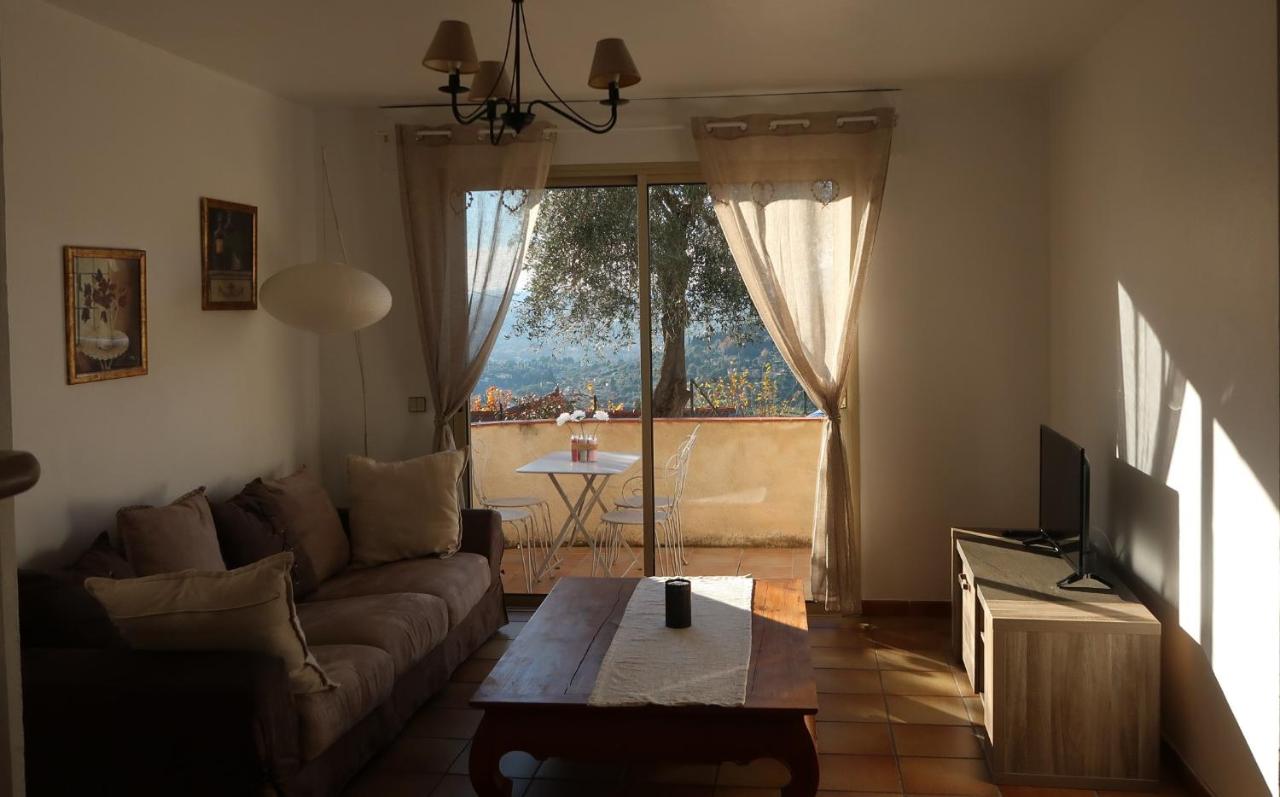 Appartement spacieux et chaleureux à Grasse - B&B