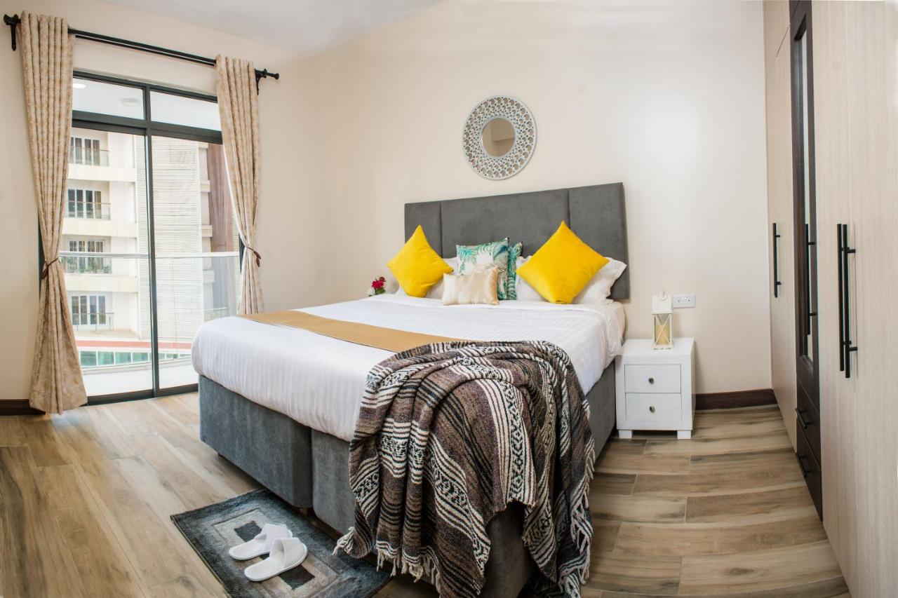 B&B Nairobi - MODERN LIVING 2 BR NEAR YAYA - Gym & Pool - Bed and Breakfast Nairobi