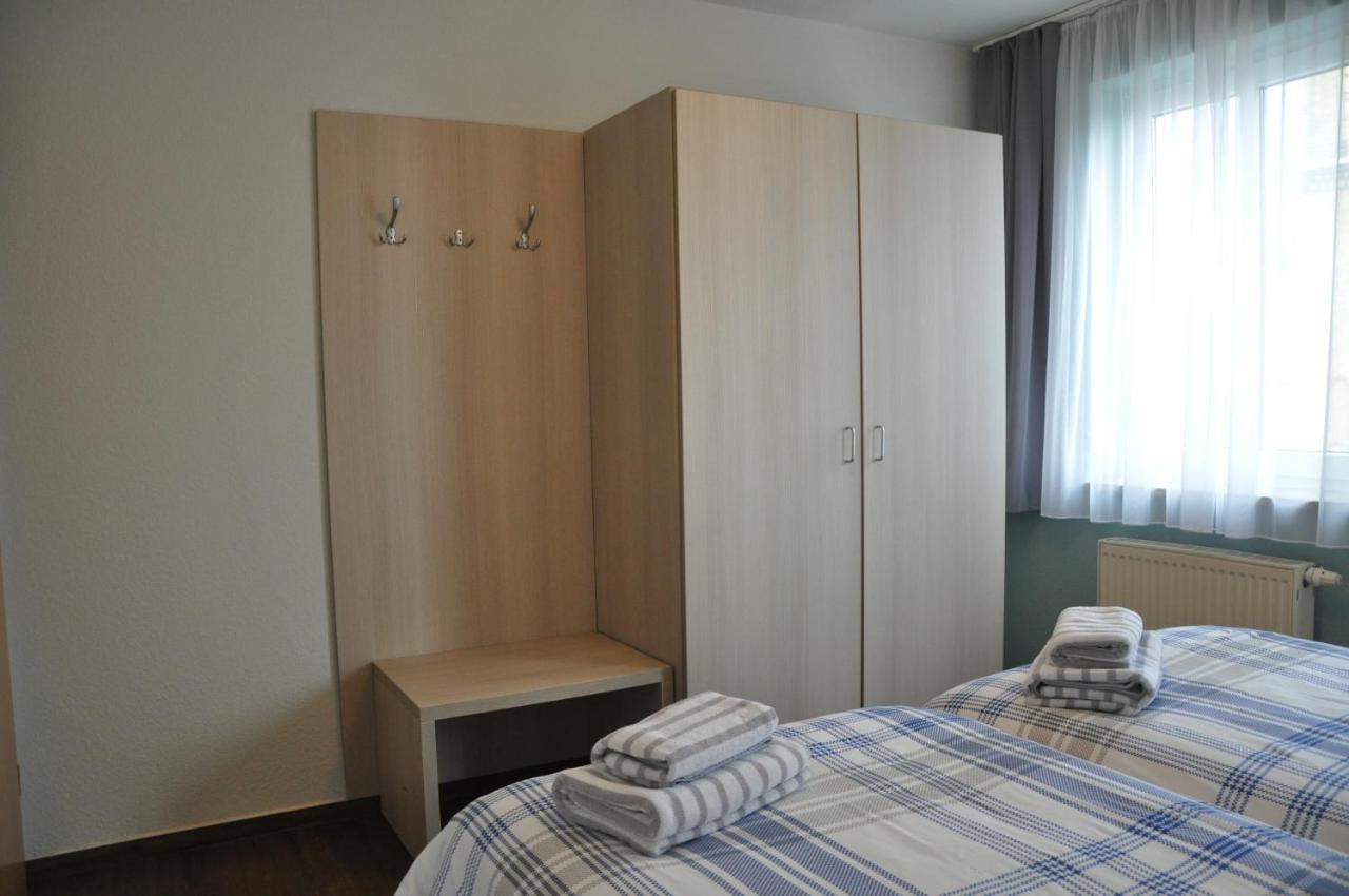 One-Bedroom Apartment - Maggie