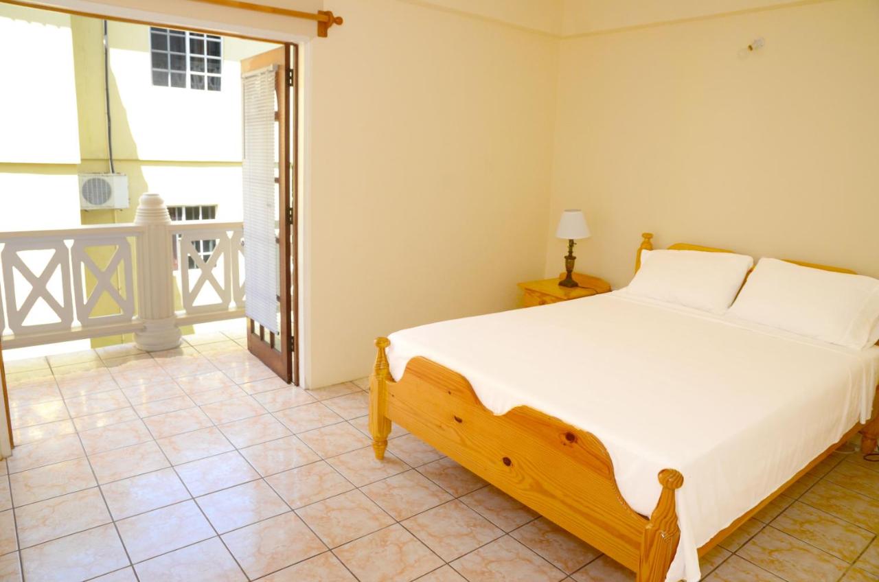 B&B Kingstown - Bascombe Apartments - Bed and Breakfast Kingstown