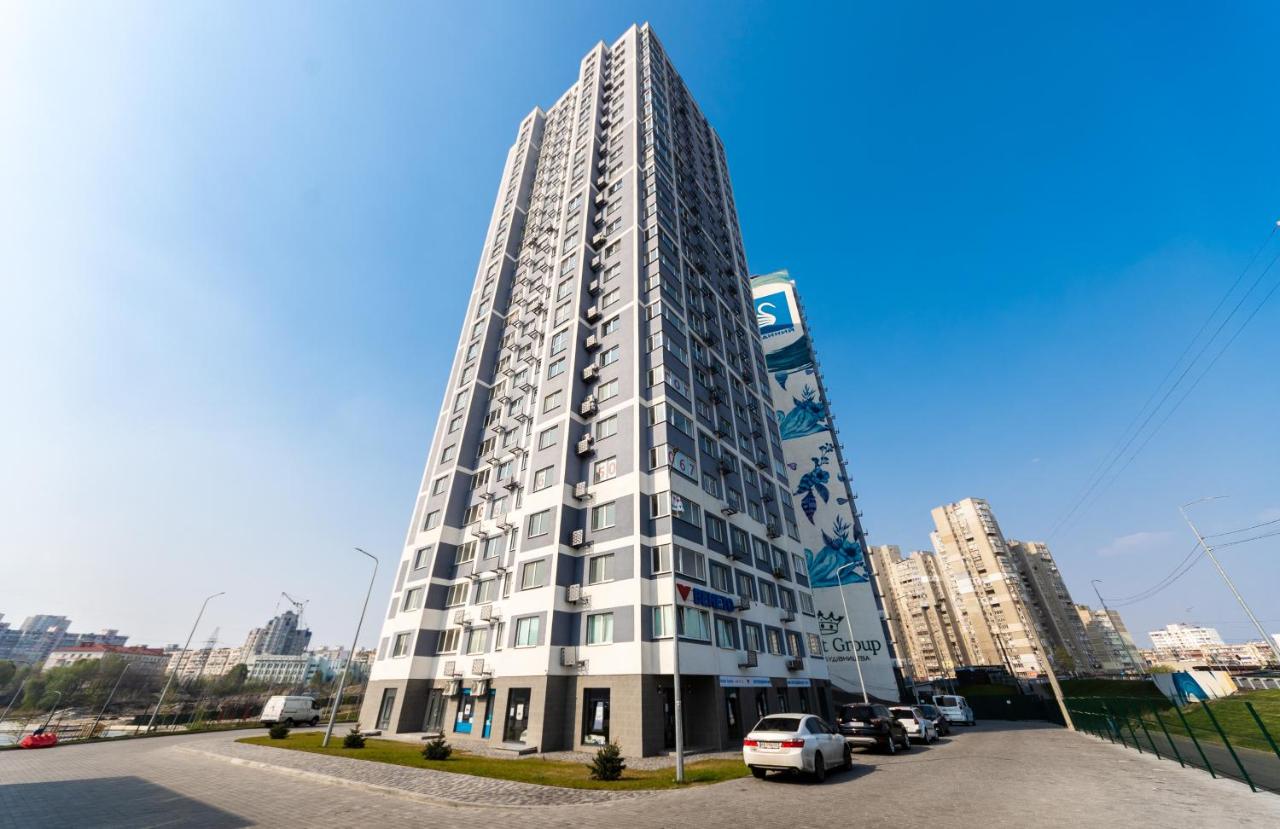 Люкс в ЖК Лебединый, Харьковская, Позняки - Ferienwohnung
