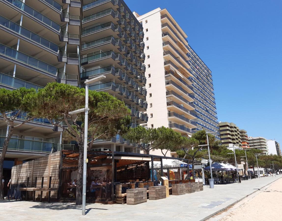 Apartamento vistas mar primera linea playa - Chambres d’hôtes Platja d'Aro