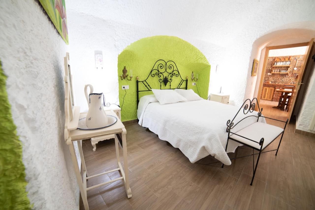 B&B Guadix - Cuevas Cortijo Gachas - Bed and Breakfast Guadix