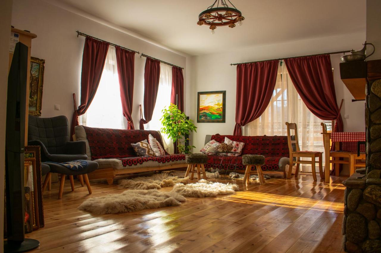 Pensiune agroturistica Casa cu Povesti Rau Sadului - B&B