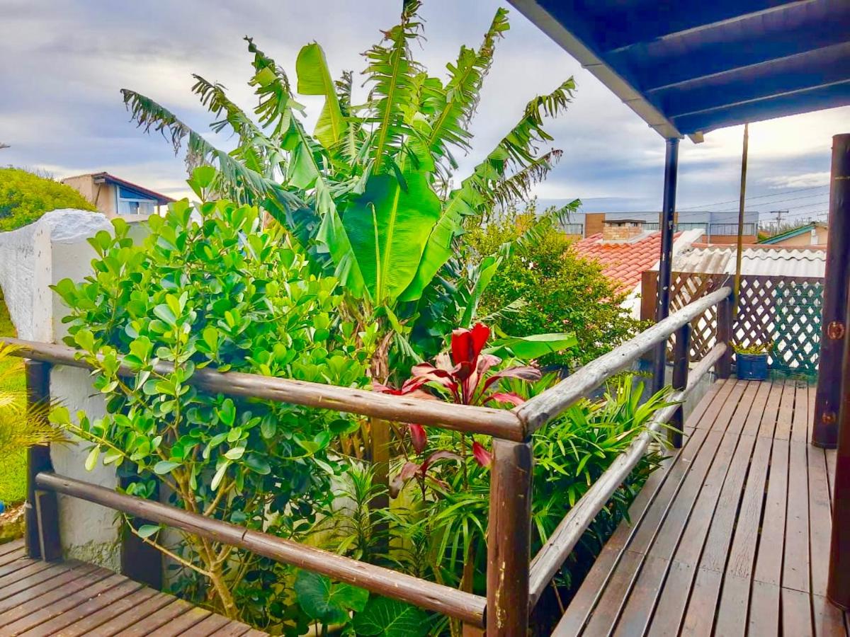 Chalês Santa Marta - B&B
