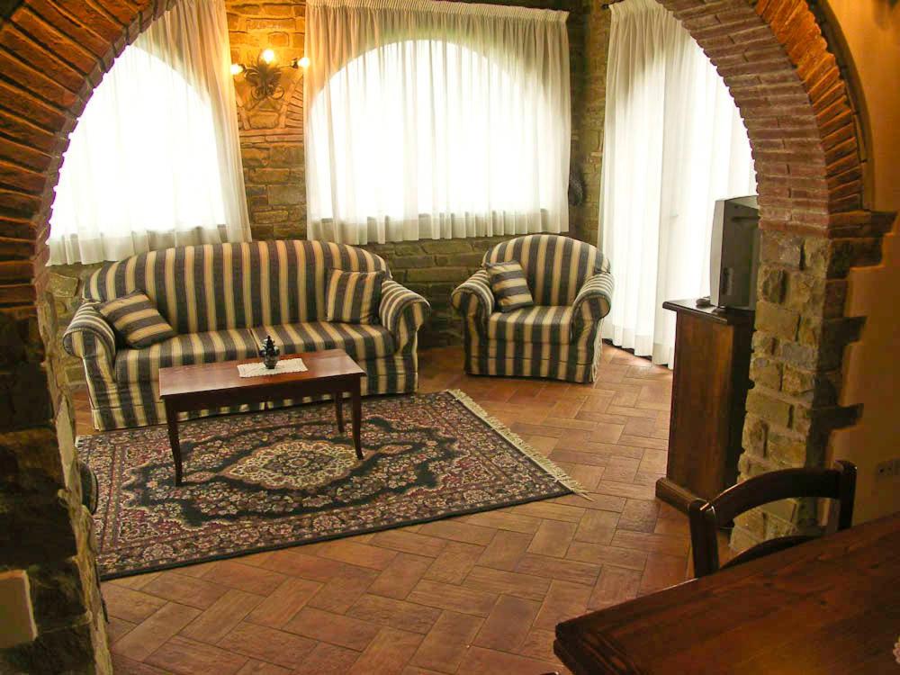 Appartamento con 3 Camere da Letto