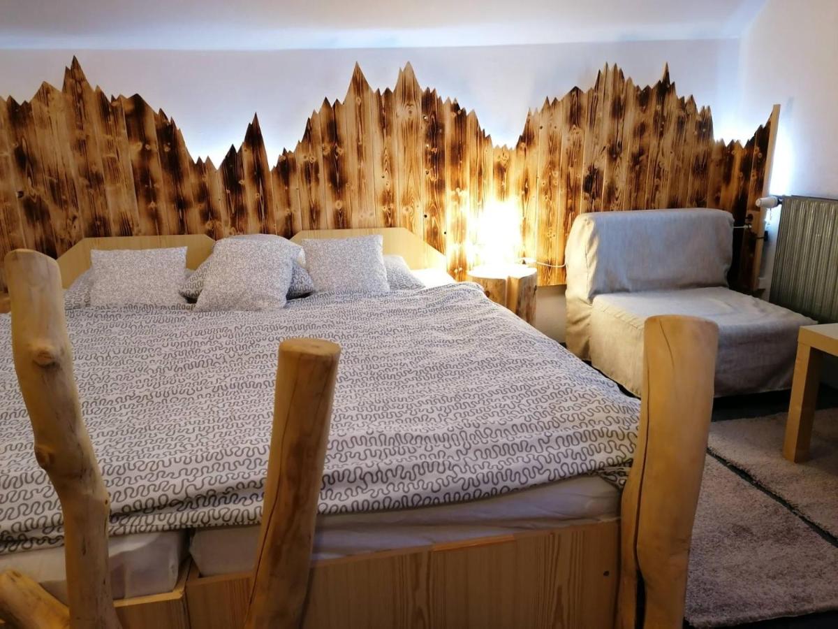 Double or Twin Room with Private External Bathroom