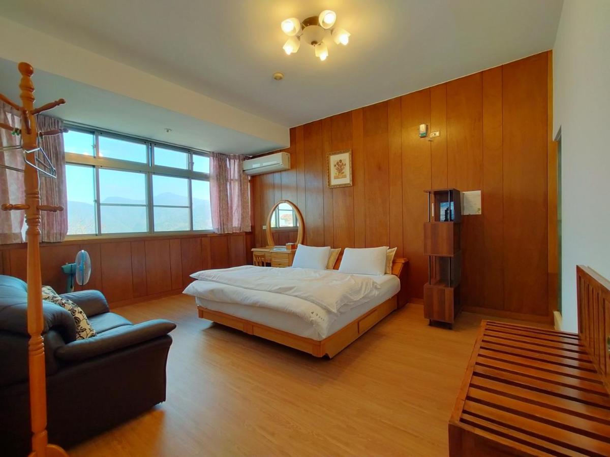 Habitación Doble con vistas a la montaña