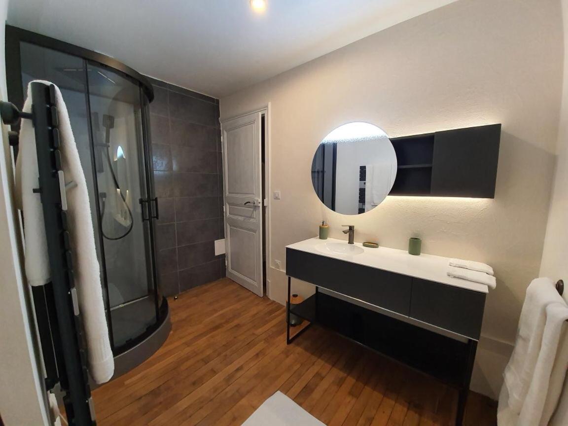 Deluxe Zimmer mit Kingsize-Bett