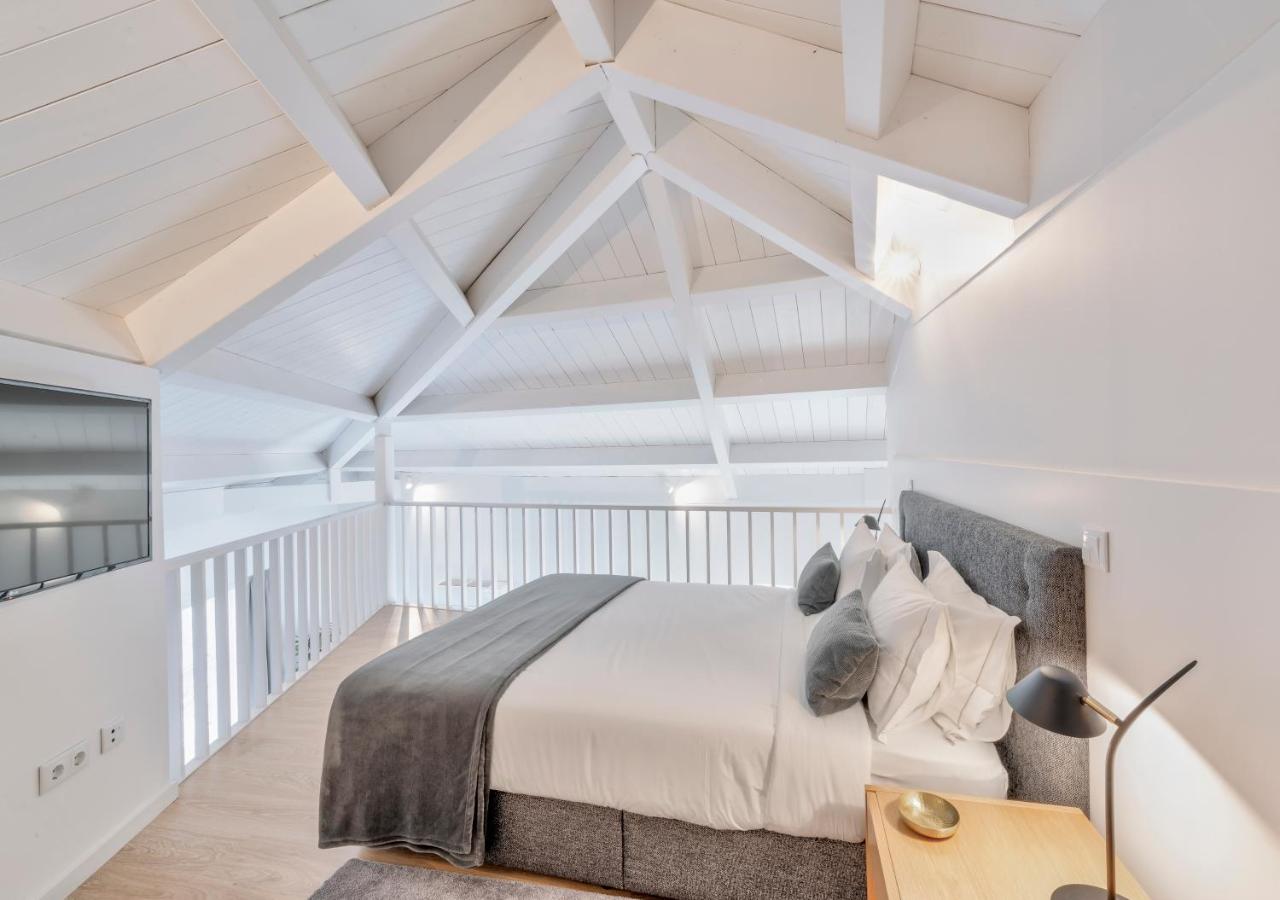 Premium Duplex Apartment with One Double Bed and One Single Bed
