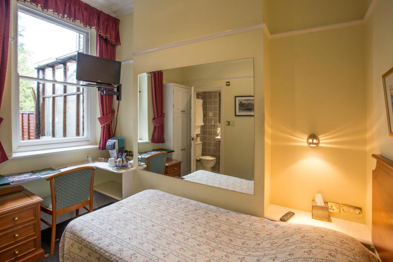 Single Room with Shower