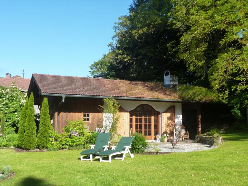 B&B Übersee - Ferienhaus Steinmeier - Bed and Breakfast Übersee