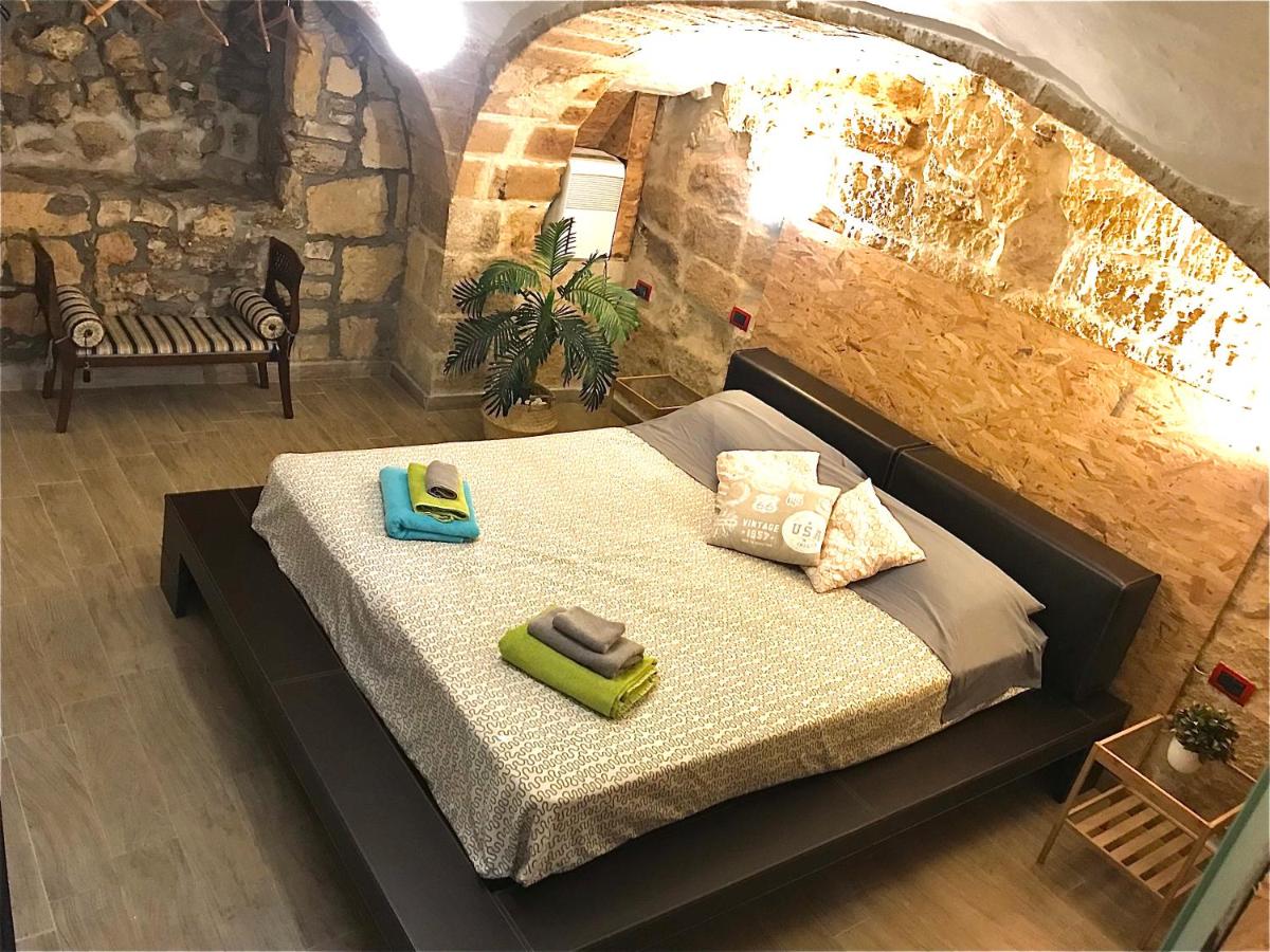 One-Bedroom Apartment - Ground Floor - In Grotta 