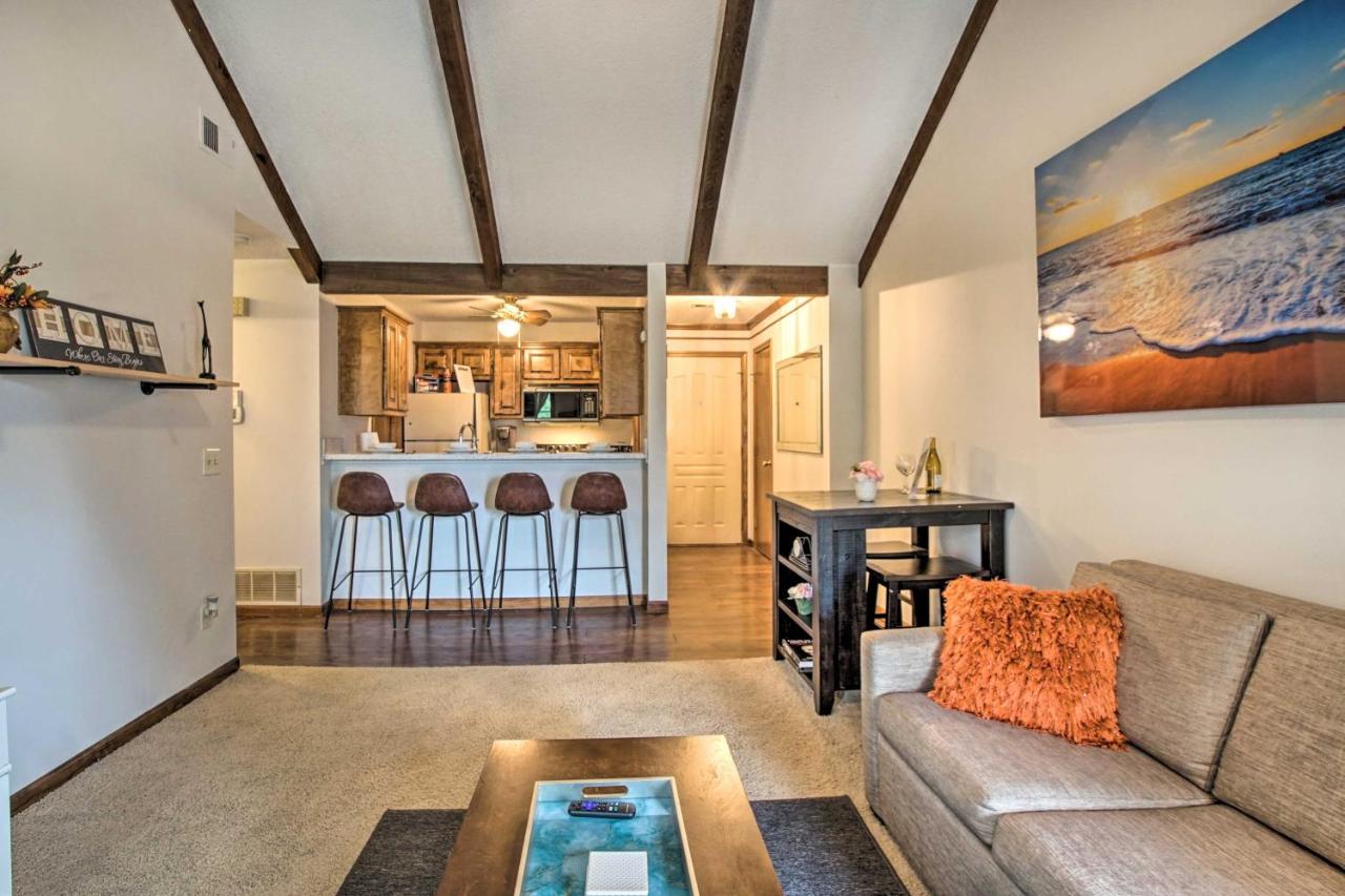 Shawnee Condo < 10 Mi to Downtown Kansas City! - B&B Shawnee