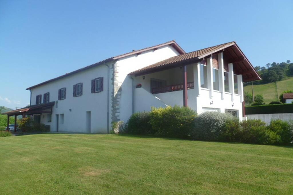 Gîte Etcharnia - B&B Larzabale-Arroze-Zibitze