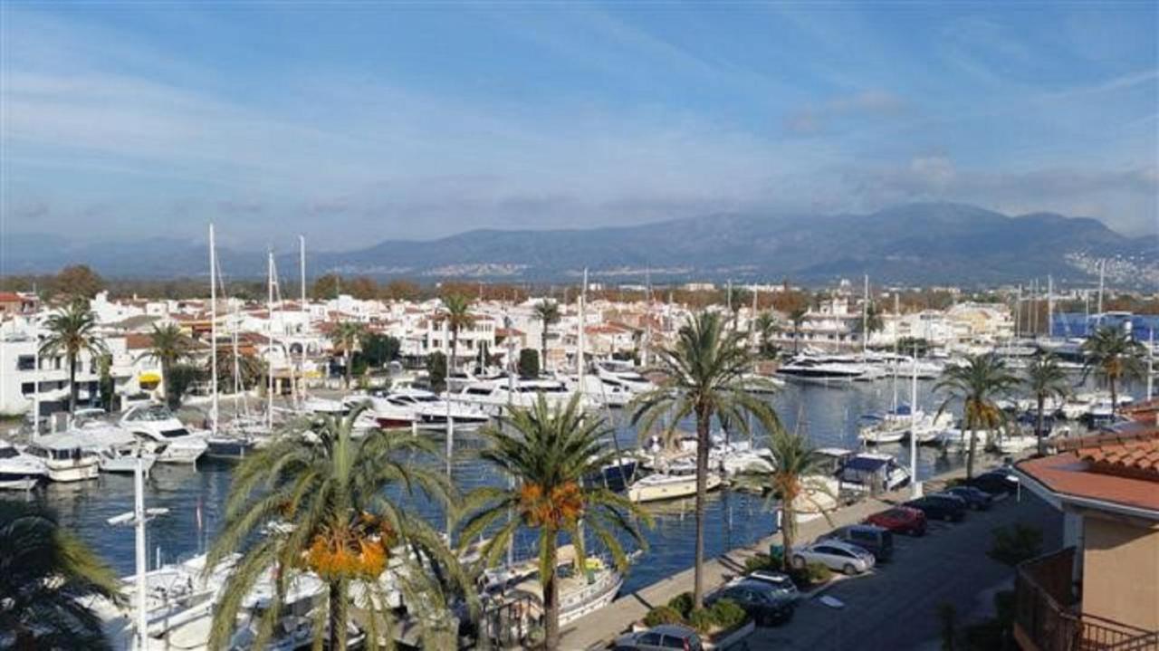 estudio vistas marina y mar ref 295 - B&B Empuriabrava
