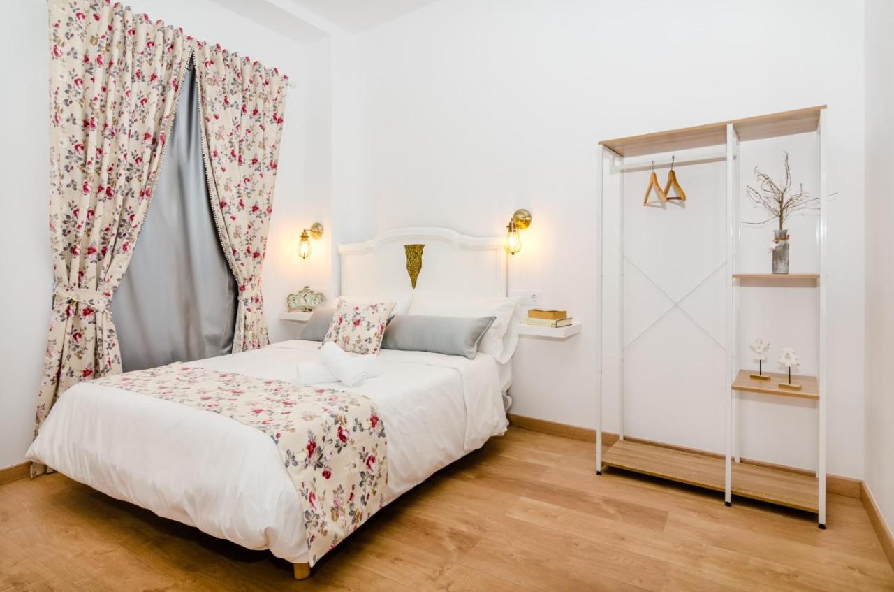 Chambre Lit Queen-size - Accessible aux Personnes à Mobilité Réduite