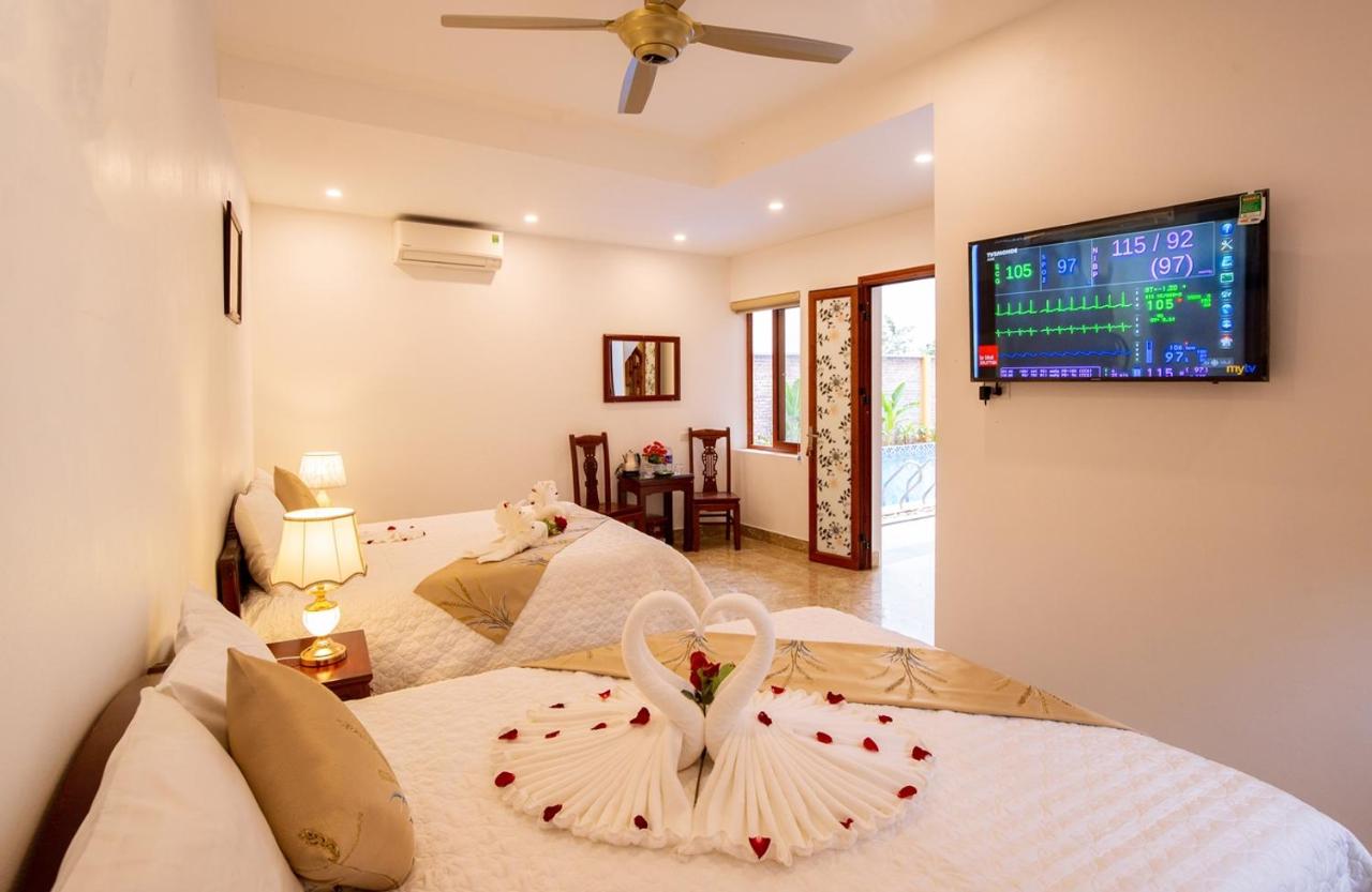 Deluxe Family Room