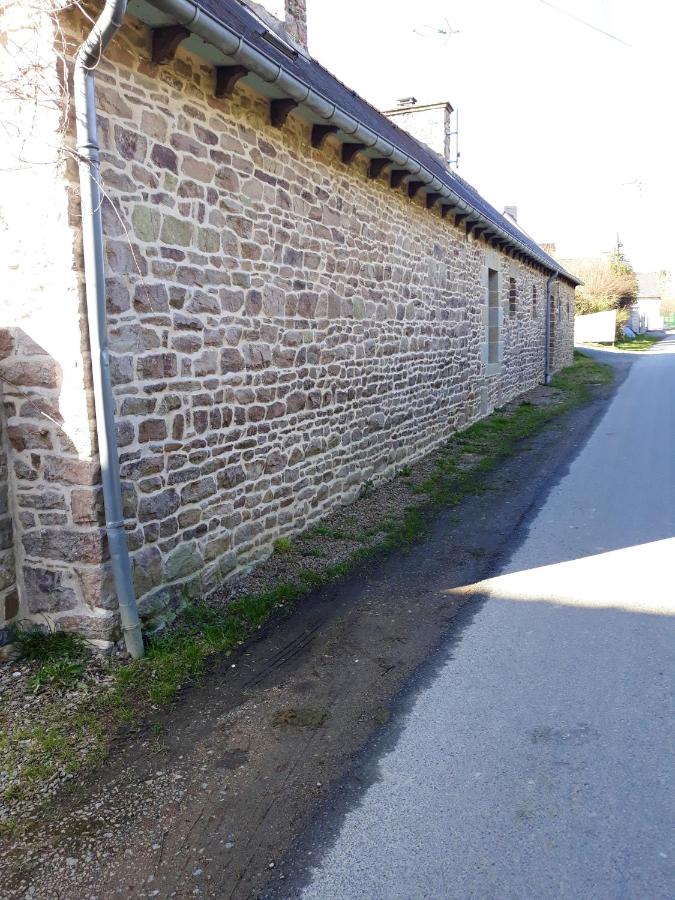 Maison confortable à Plehedel avec cheminée - B&B