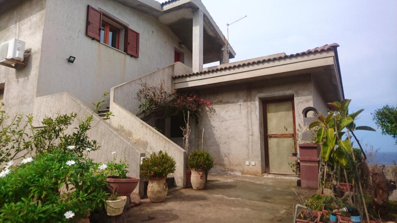 Modern Apartment in Castelsardo with Sea View - B&B