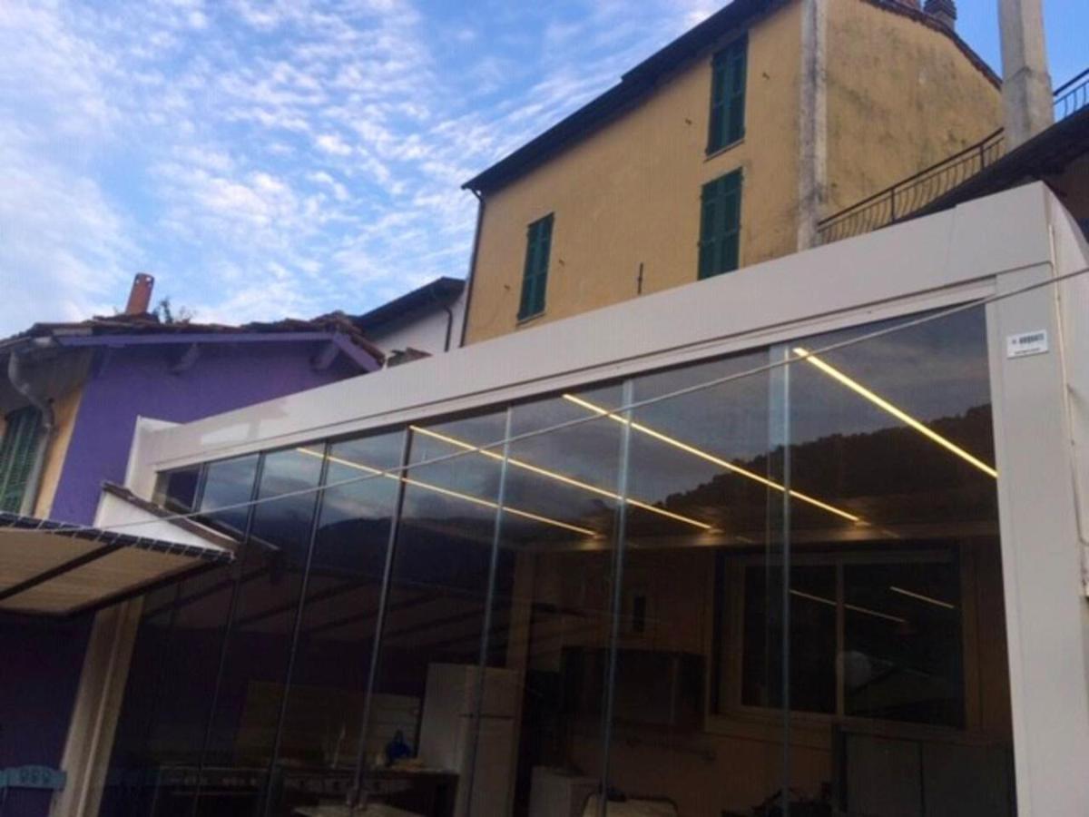 Welcoming family house in Olivetta with large garden - B&B