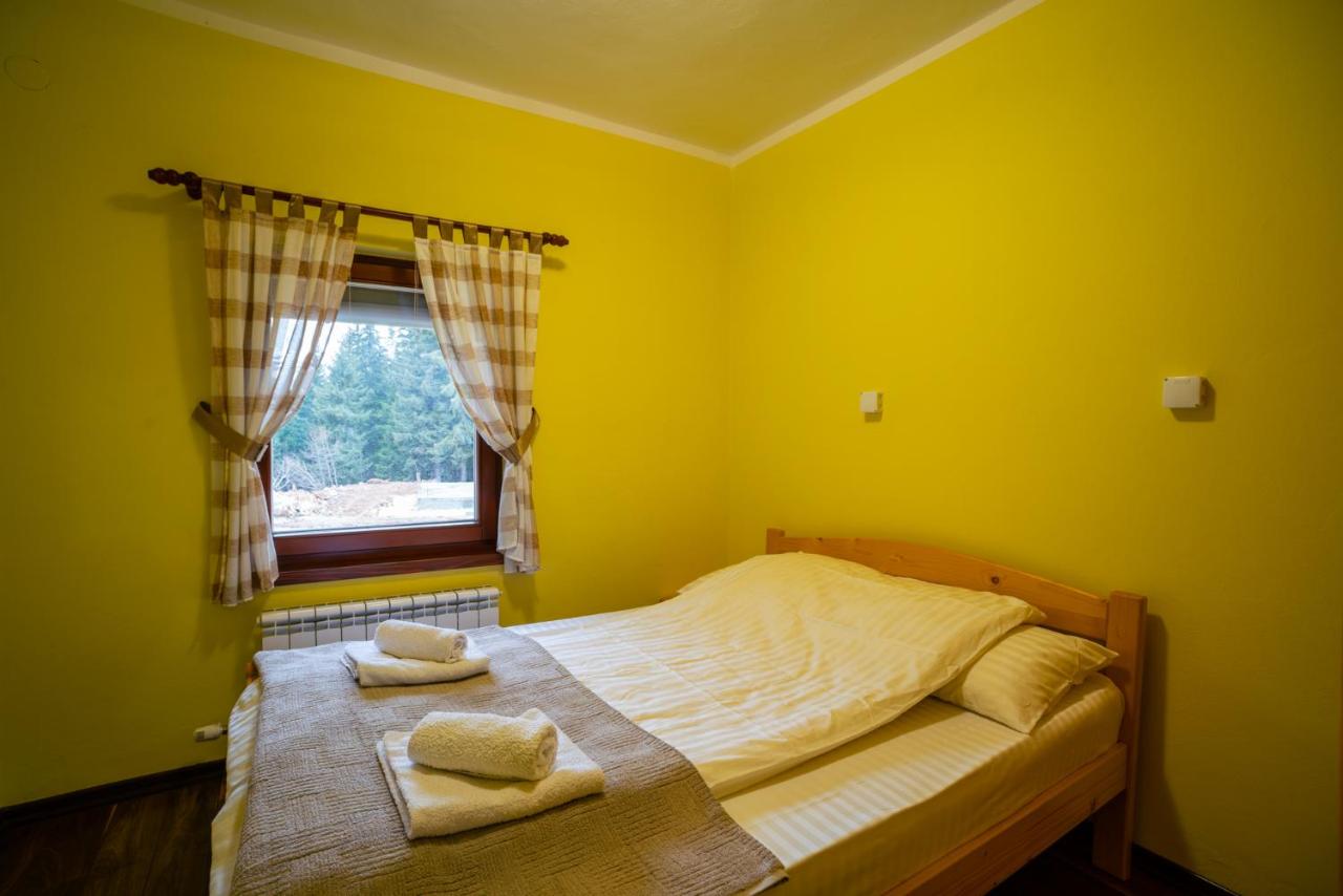 Appartamento con 2 Camere da Letto - Primo Piano