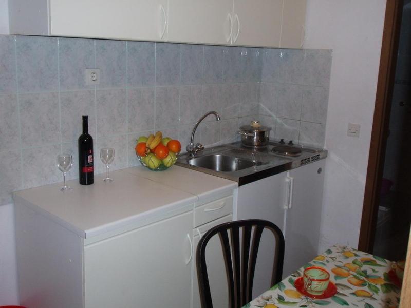 Apartamento de 2 dormitorios con balcón